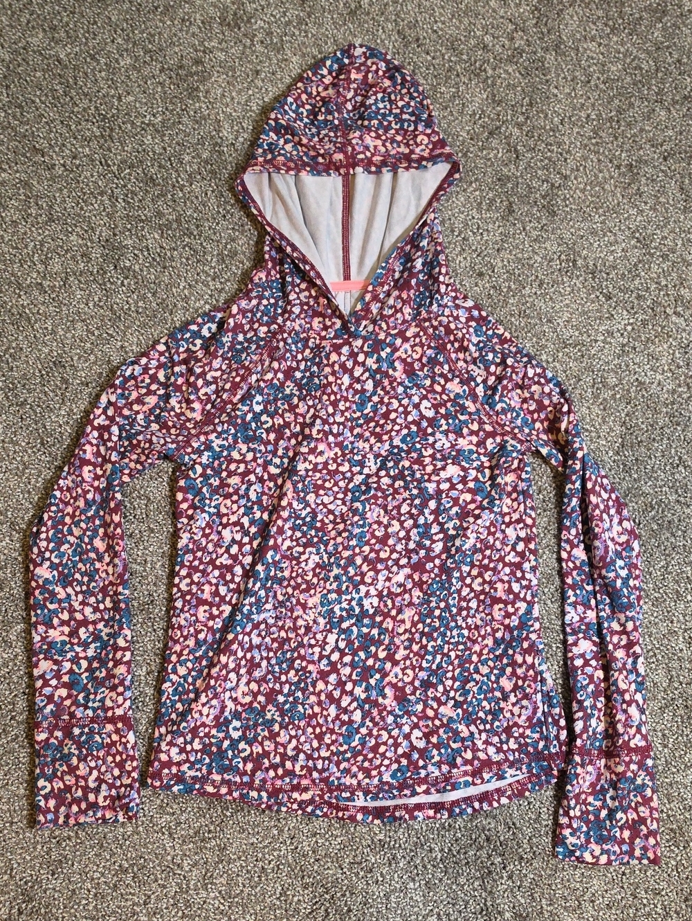tek gear Maroon Floral-Print Lightweight Hooded Pullover